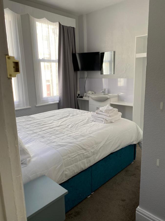 Guest house Sylvern House *