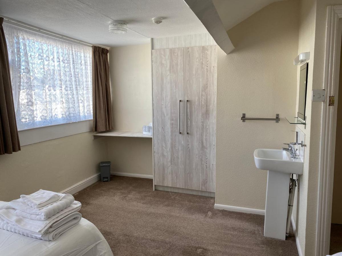 Guest house Sylvern House Scarborough
